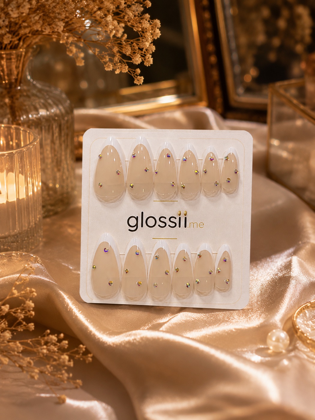 Champagne Fizz — Glossii press-on nails